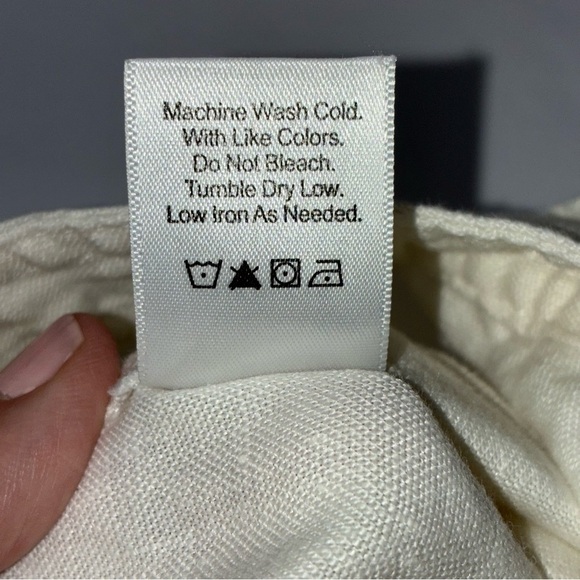 100% Linen Shorts Ivory Size 16 Coldwater Creek Minimalist Coastal Grandma - Picture 7 of 7